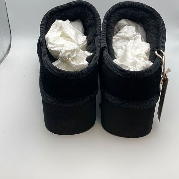 ❄️ CUSHIONAIRE Women's Genuine Suede Cozy Mule Platform SIZE 9 WIDE Black ❄️ - Picture 4 of 8